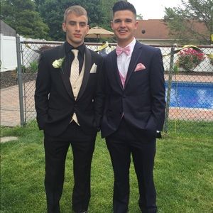 Meet your Posher, Frank